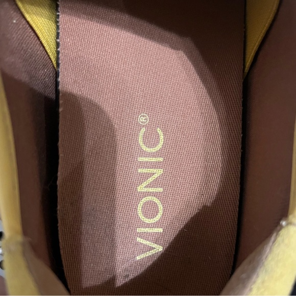 NWT Vionic yellow real suede no-tie slip on tennis shoes. Never worn! Size 8(39) - Picture 5 of 6